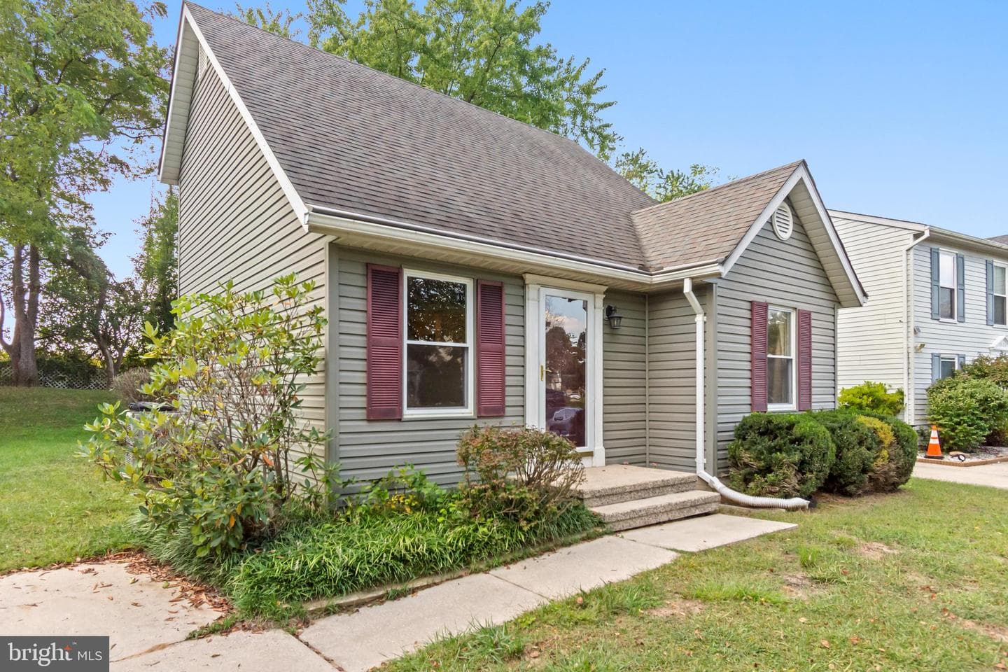 1626 Brimfield Circle photo 2