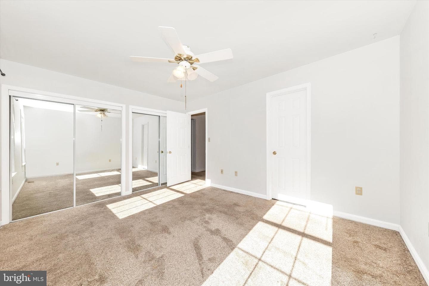 105 Ridge Avenue photo 29