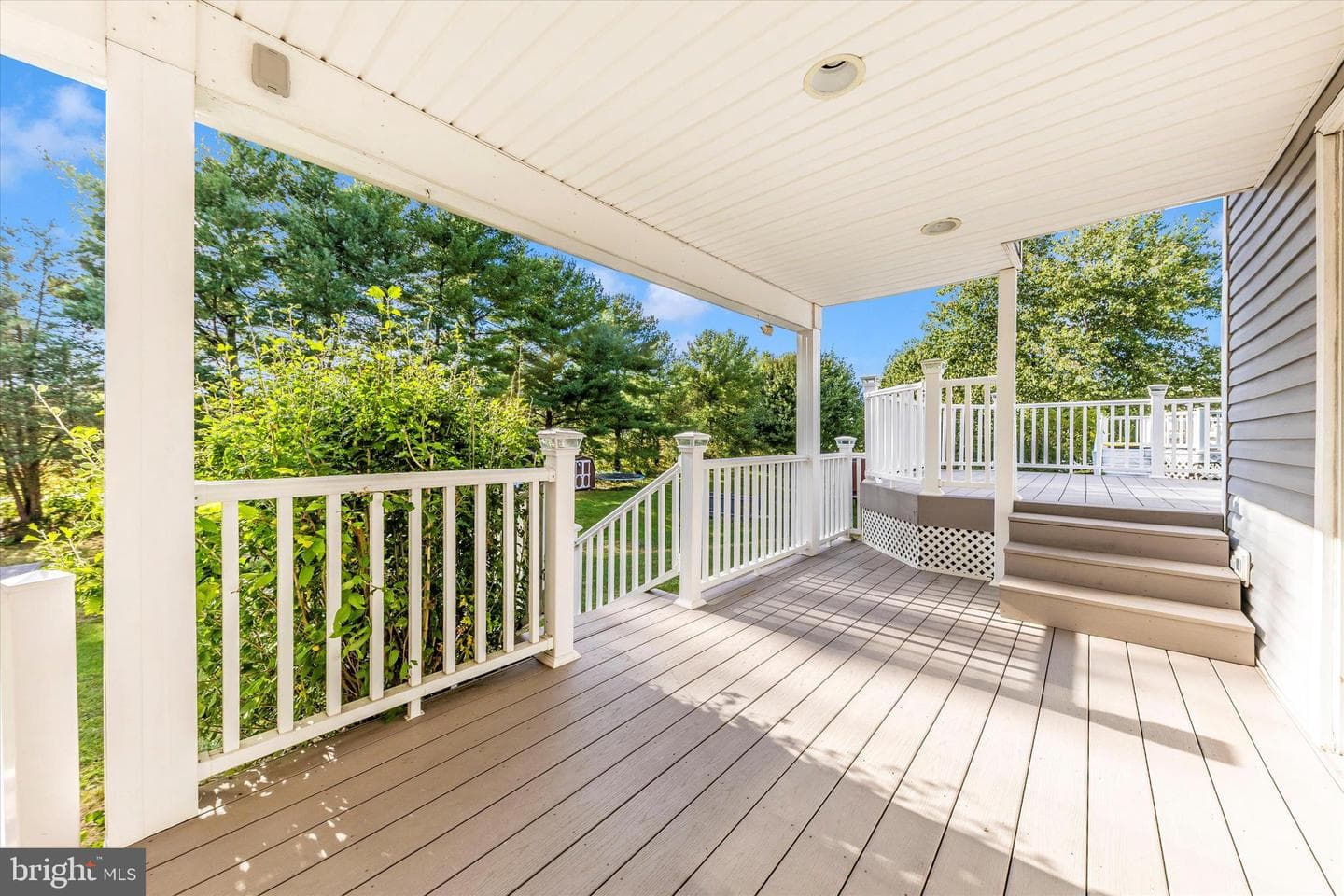 105 Ridge Avenue photo 40