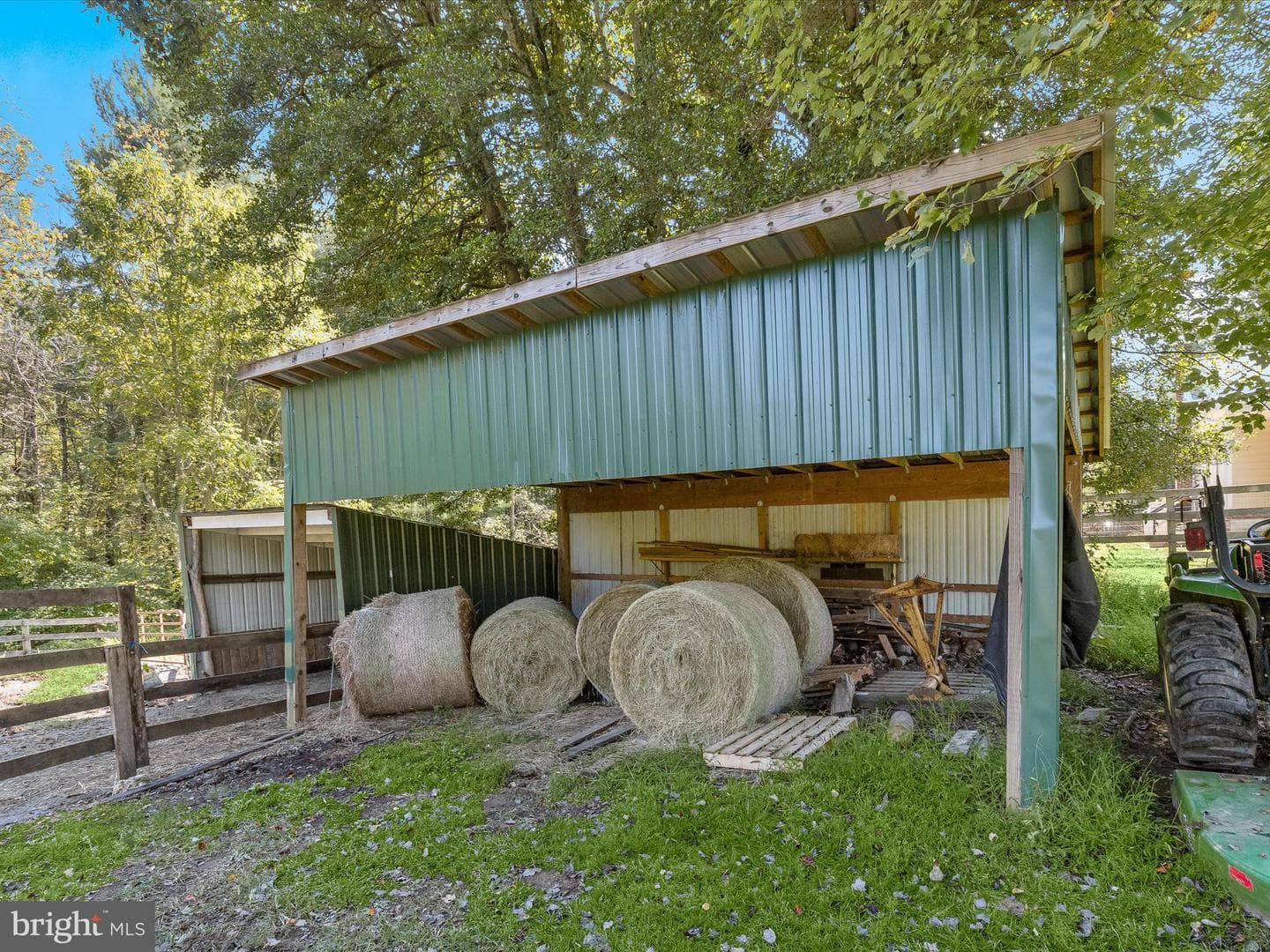 6270 Davis Road photo 59
