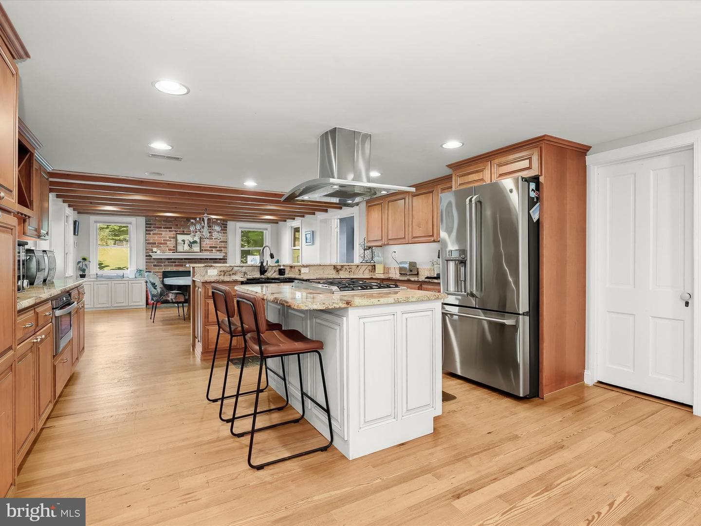 6270 Davis Road photo 9