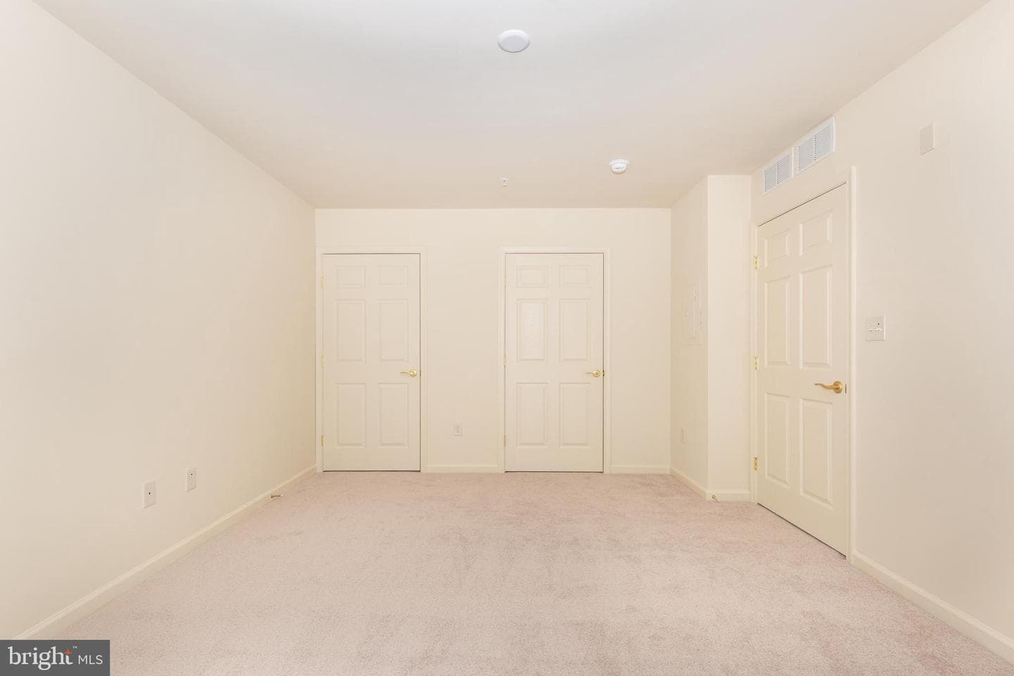 820 Wembley Drive #3a photo 23
