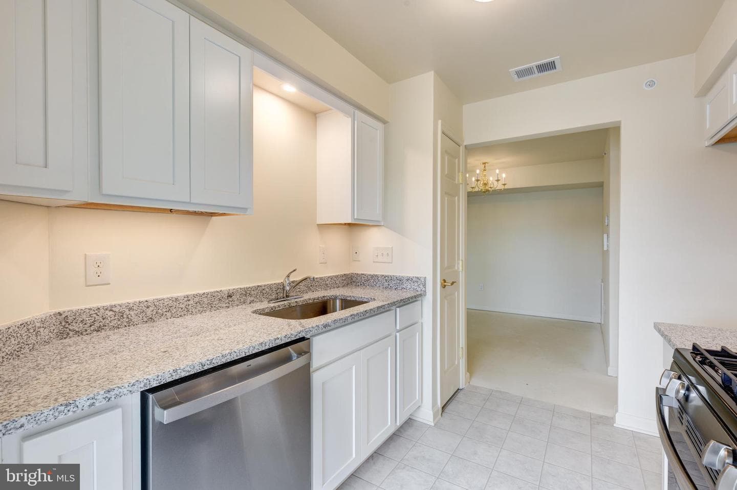 820 Wembley Drive #2d photo 12