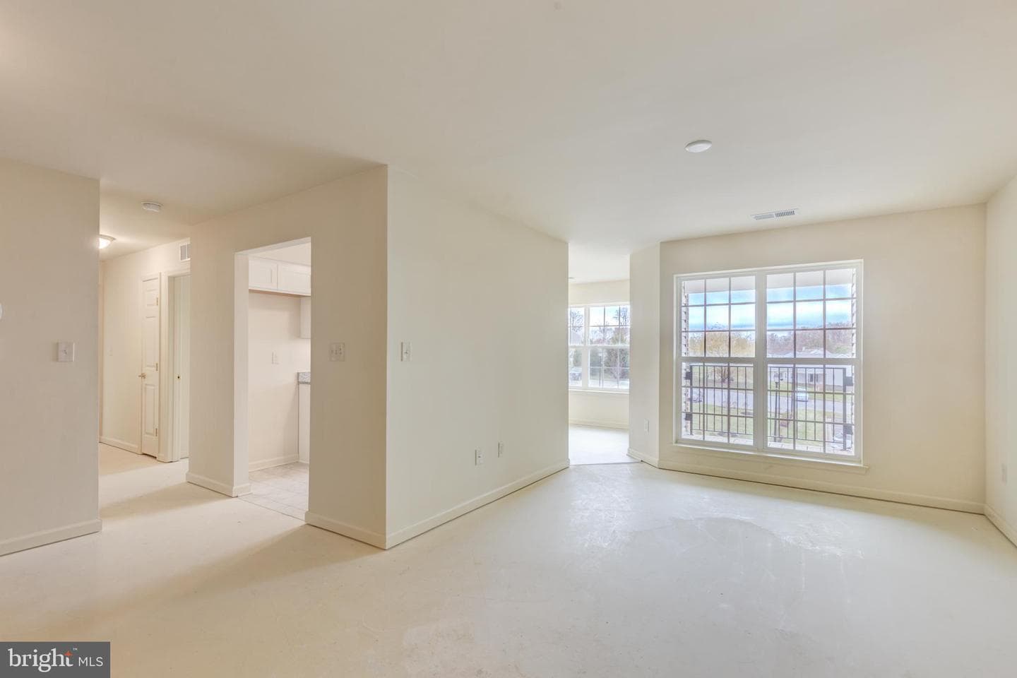 820 Wembley Drive #2d photo 4