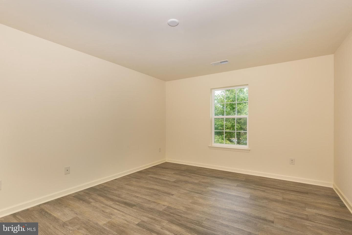 820 Wembley Drive #2b photo 19
