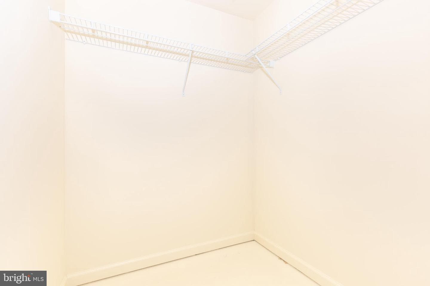 820 Wembley Drive #3d photo 22