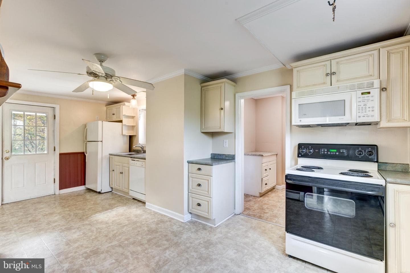 2710 Murkle Road photo 20