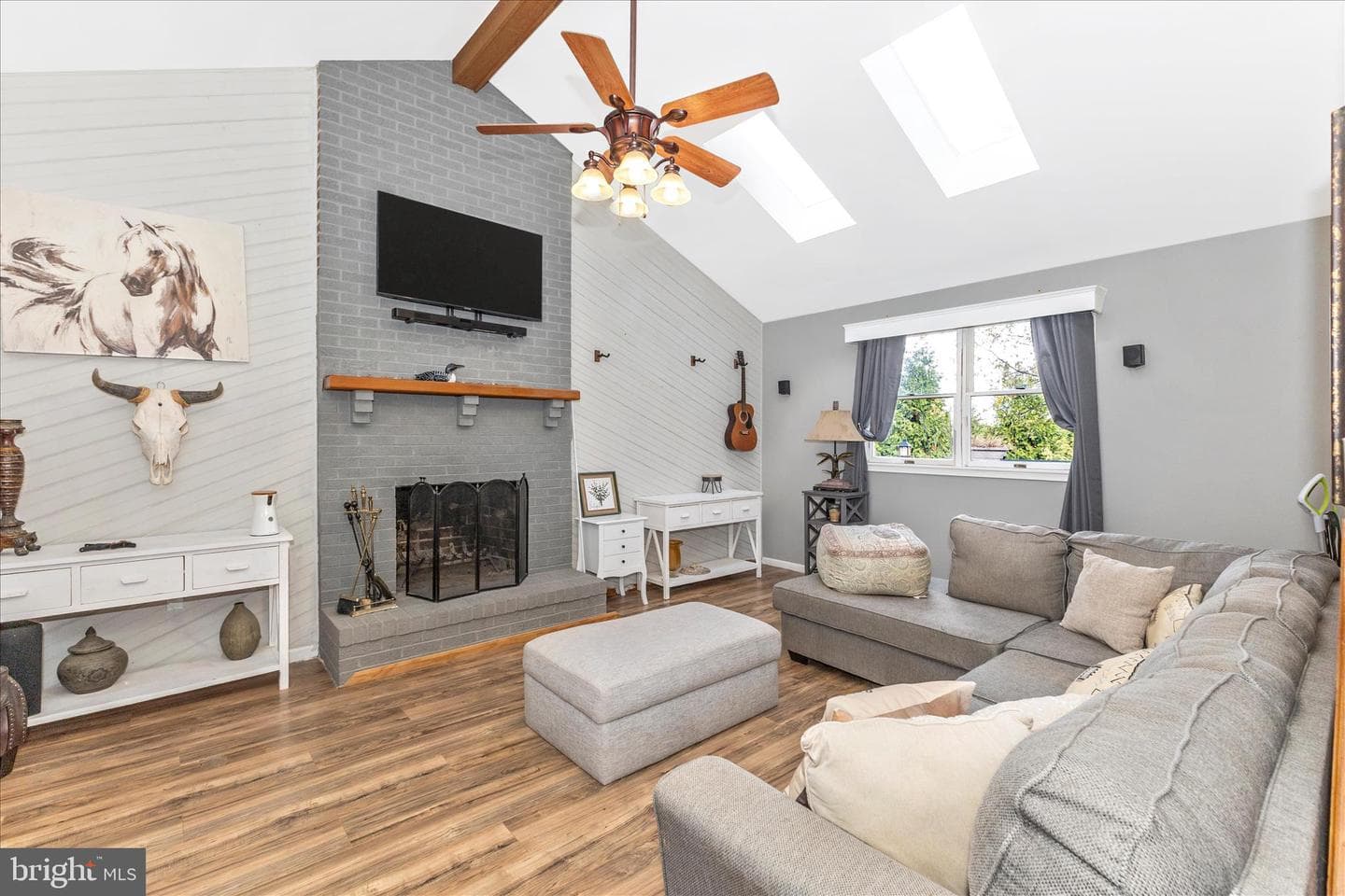 6633 Wind Ridge Road photo 5