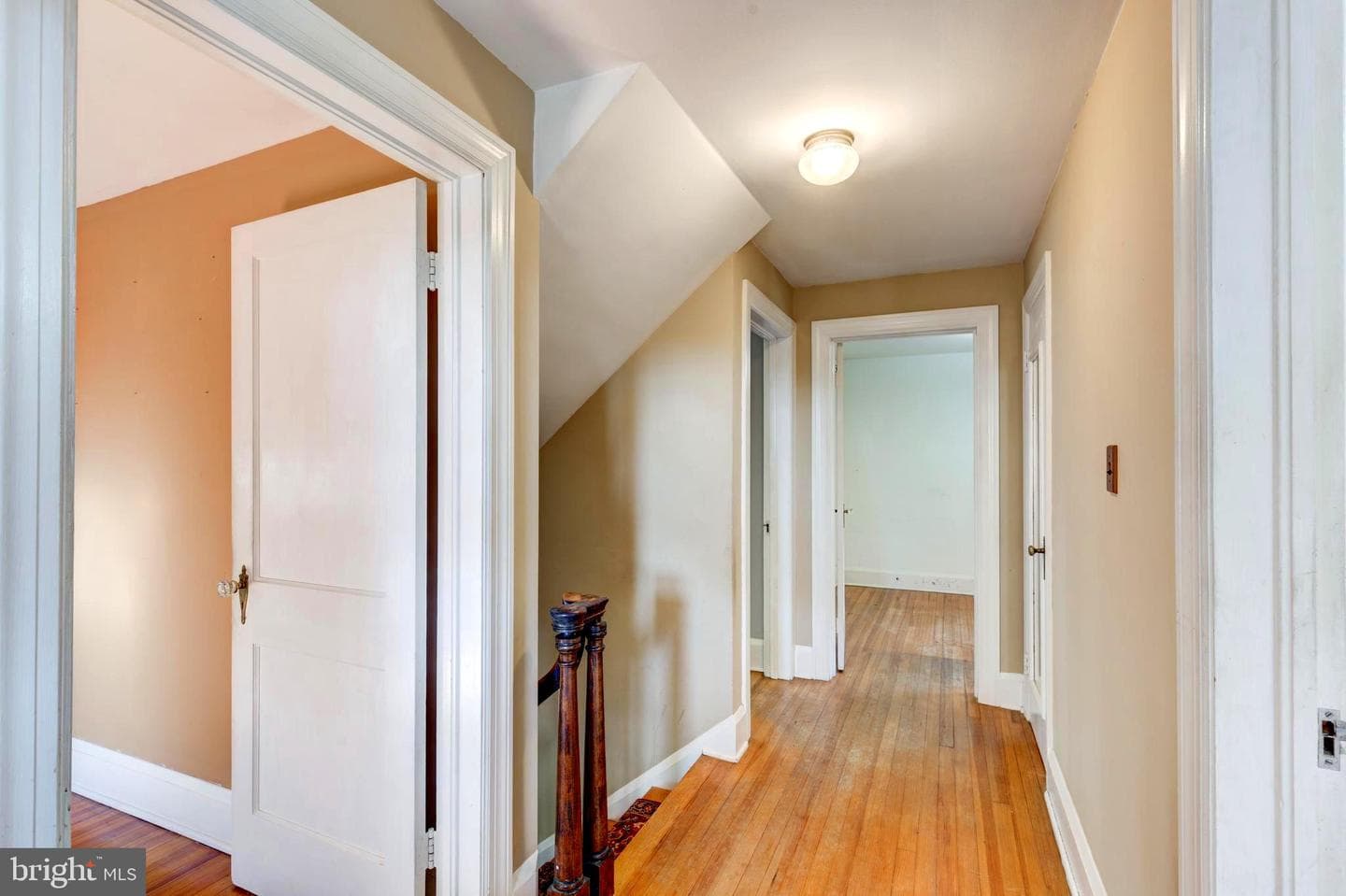 88 W Green Street photo 11