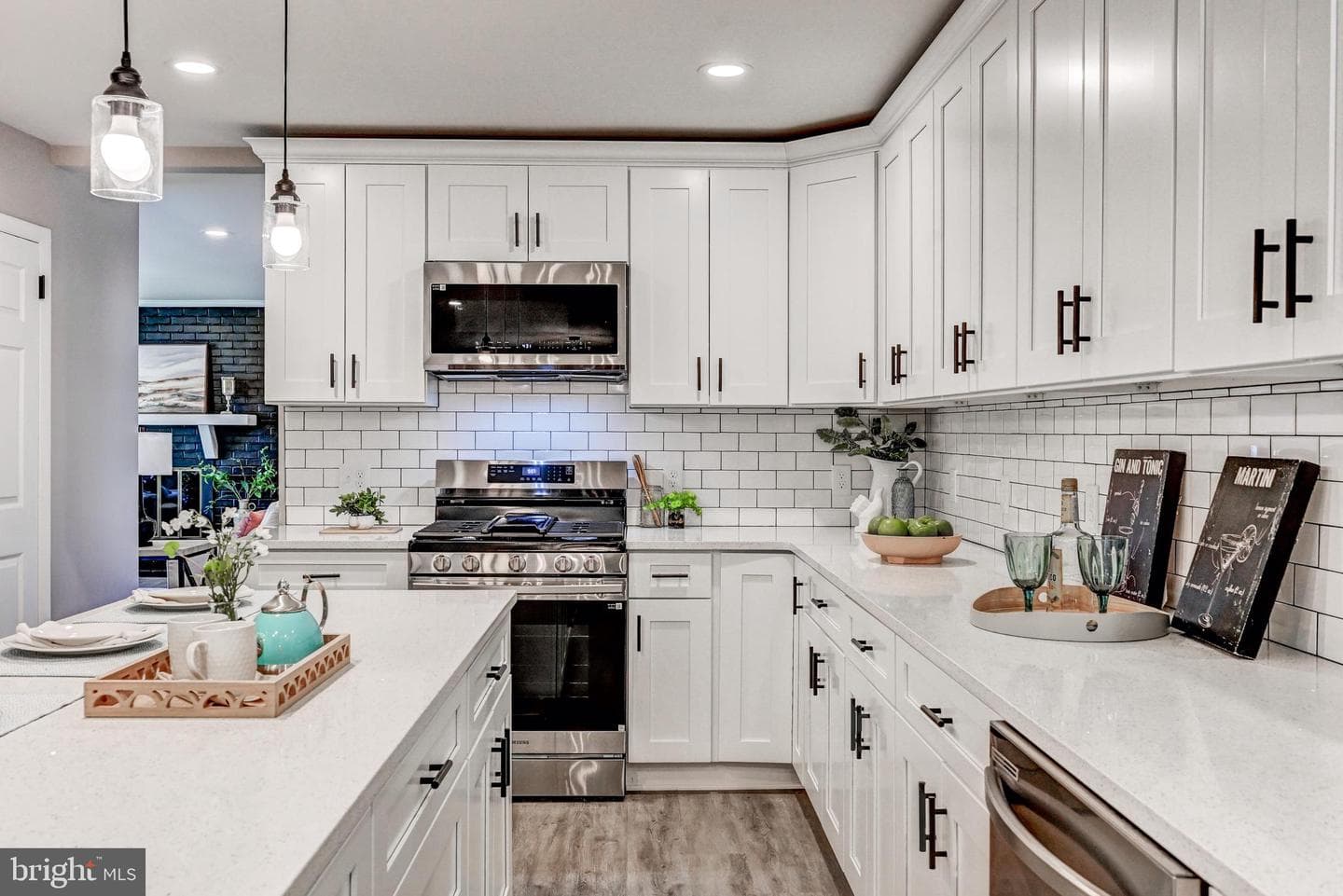 2411 Clydesdale Road photo 11