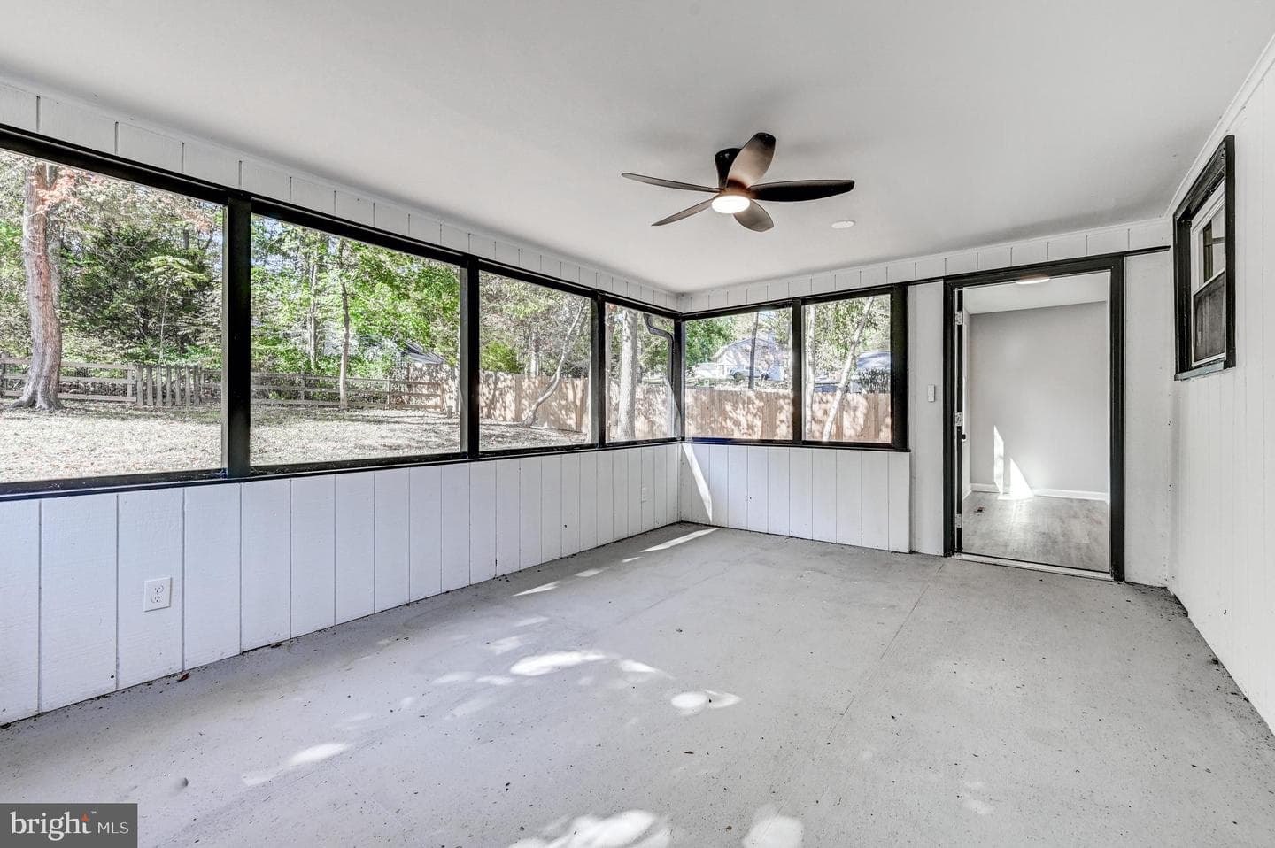 2411 Clydesdale Road photo 45