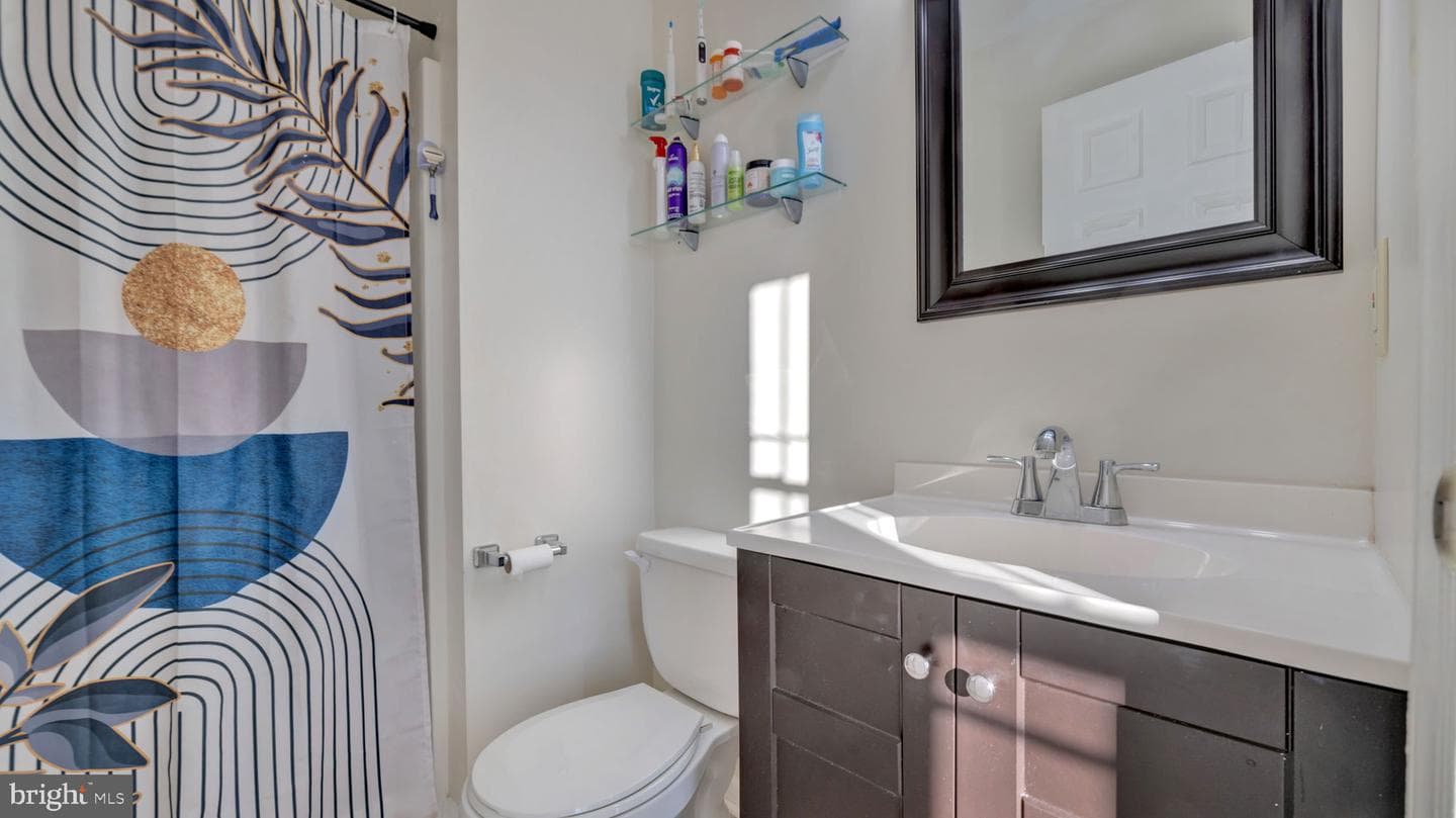 1175 Caton Road photo 8