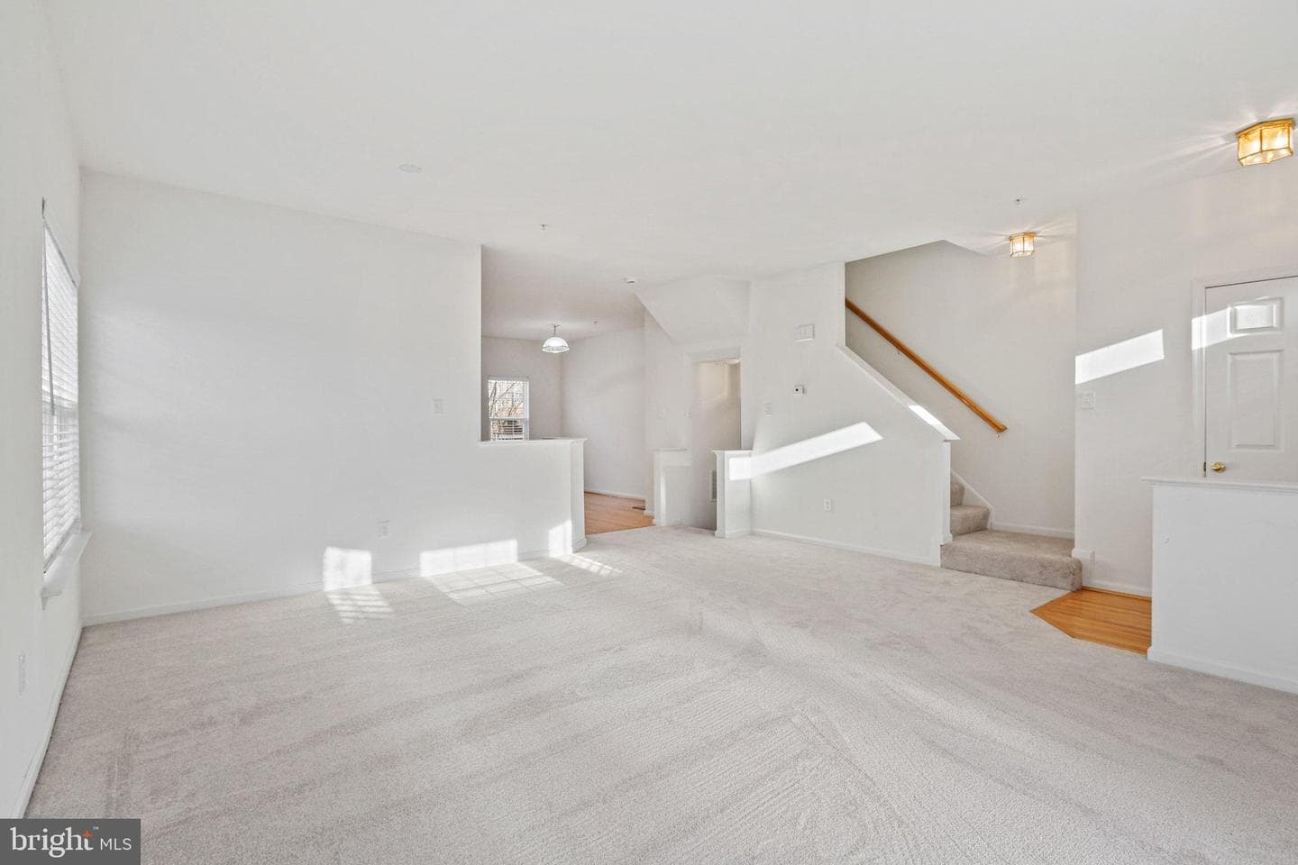 1739 Trestle Street photo 6