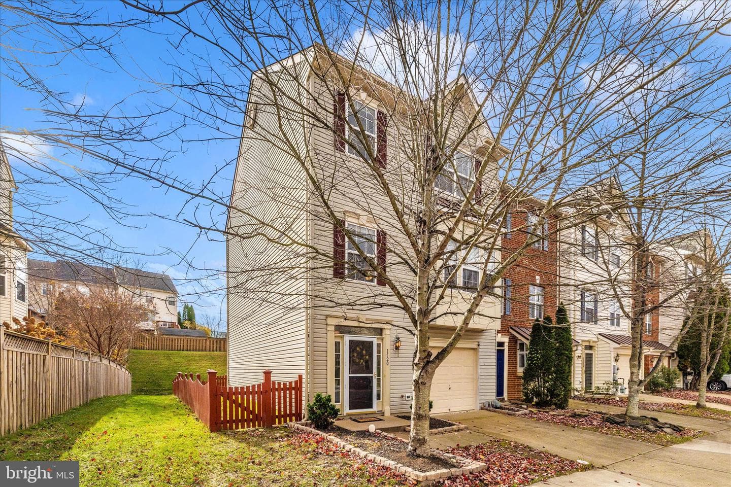 1520 Chessie Court photo 2