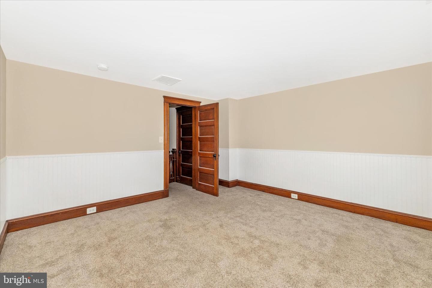 6 N Farquhar Street photo 18