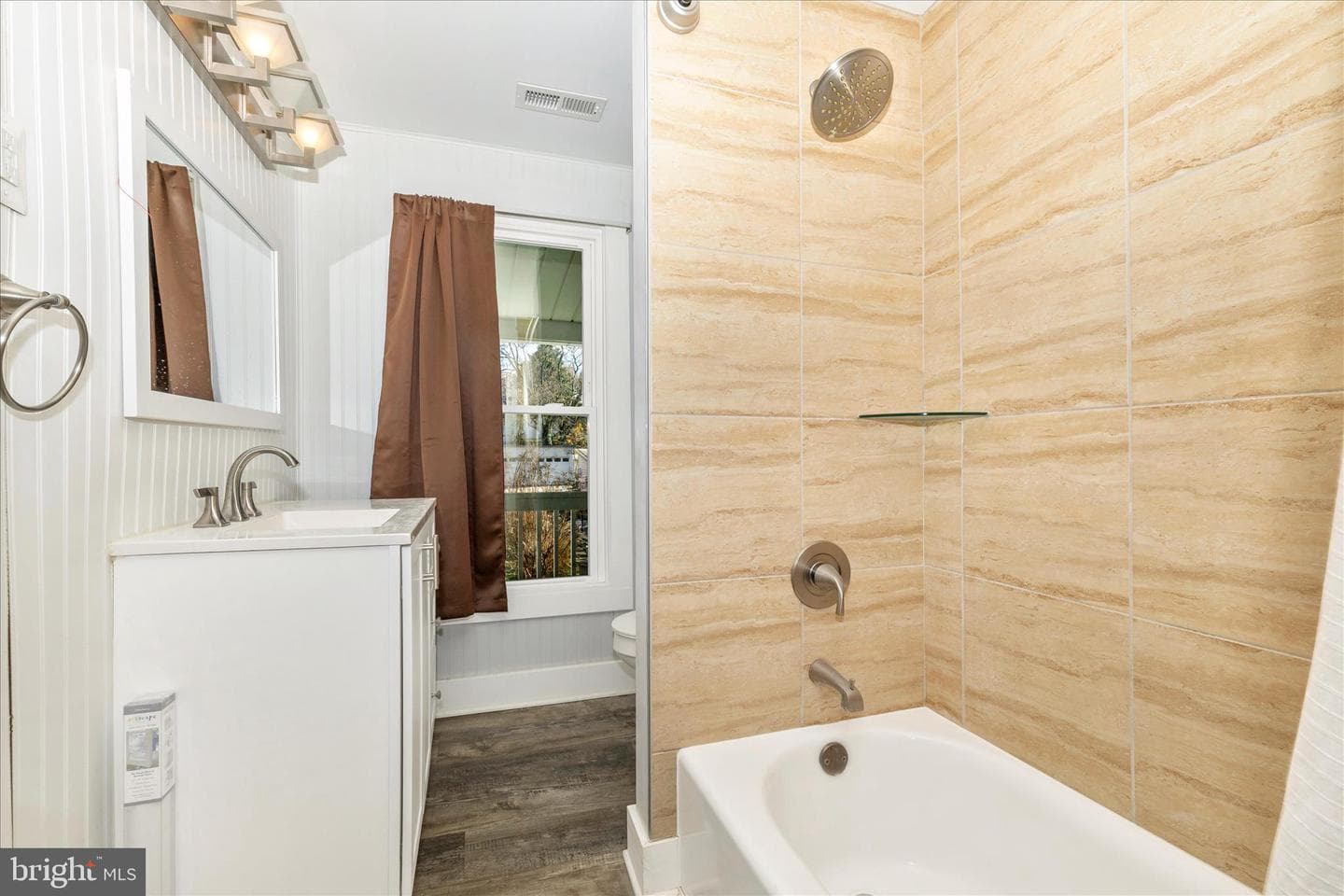 6 N Farquhar Street photo 23