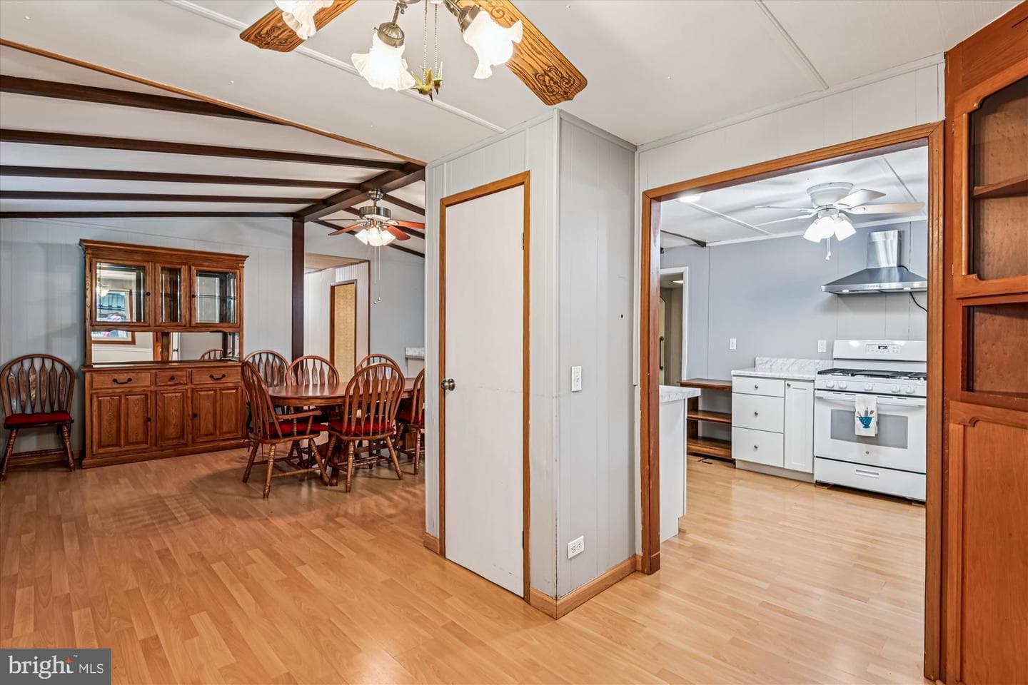 2116 Spencer Lane photo 22