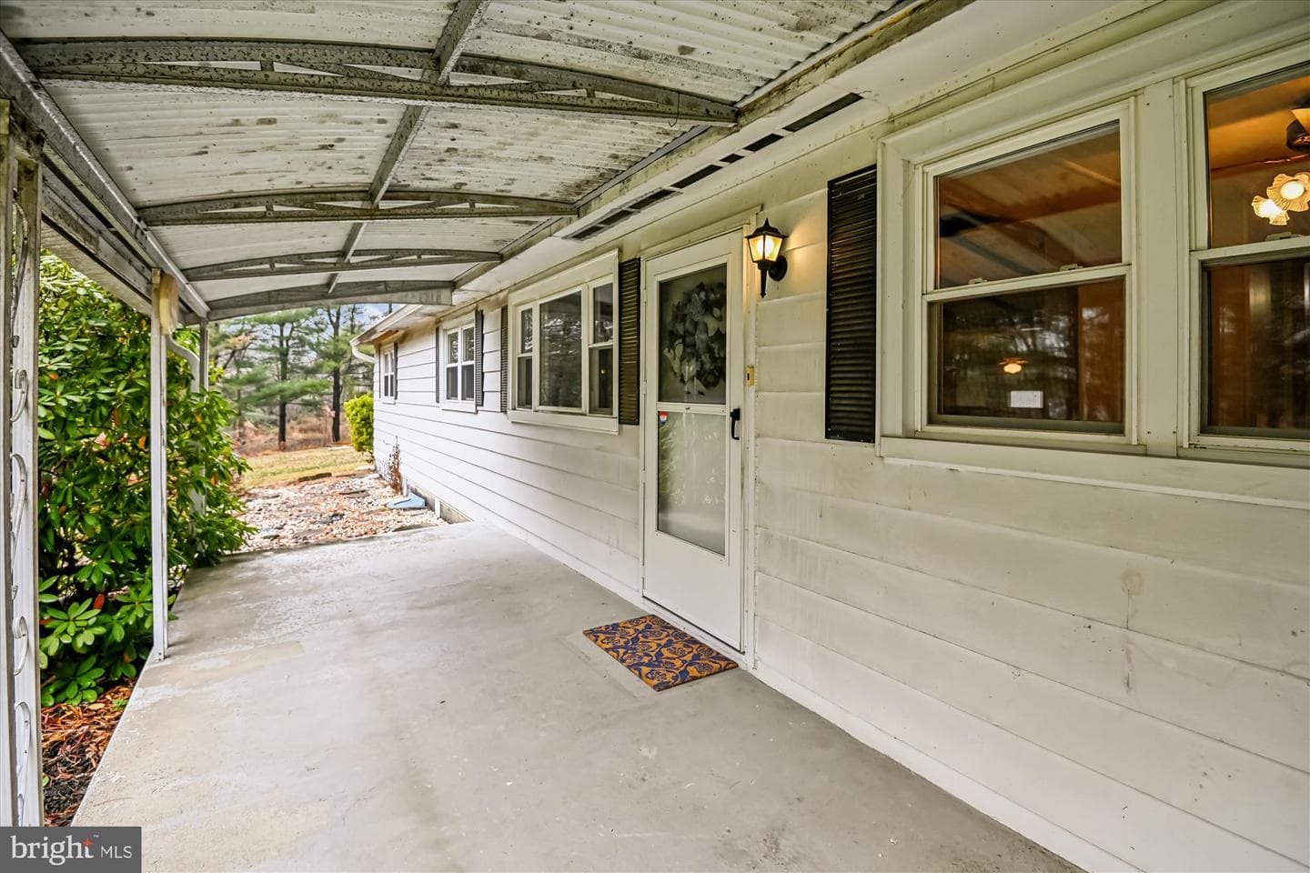 2116 Spencer Lane photo 4