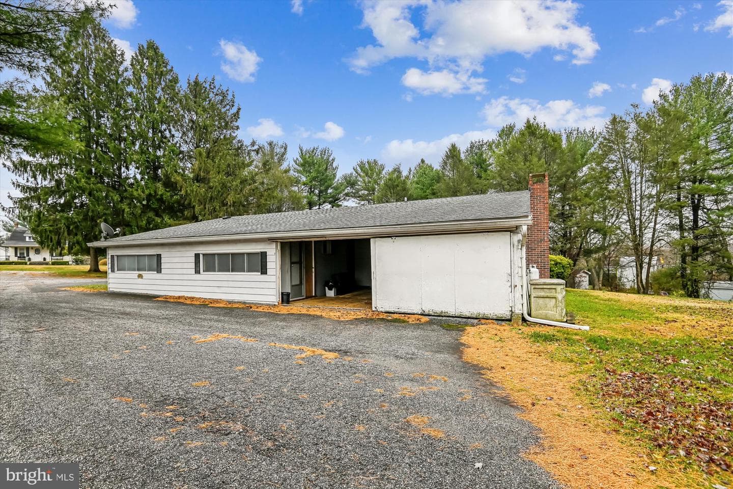 2116 Spencer Lane photo 9