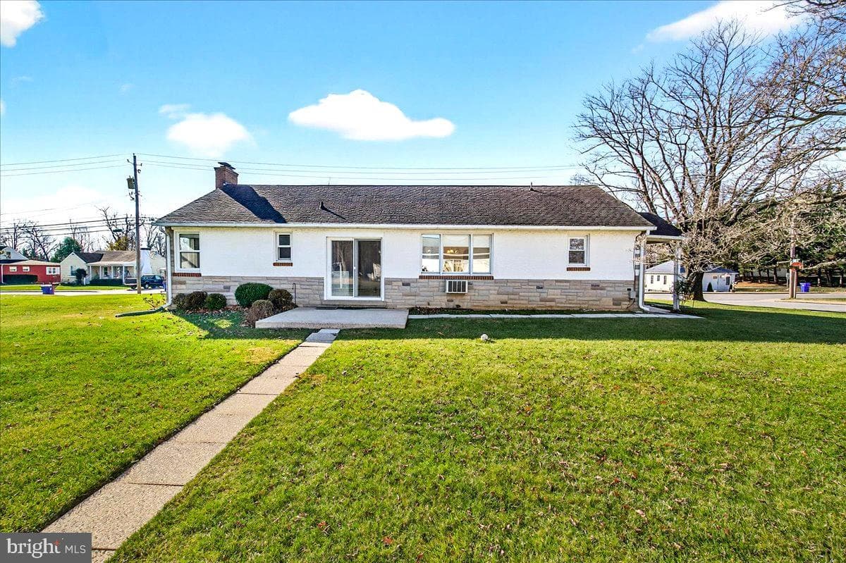 701 Park Avenue photo 41