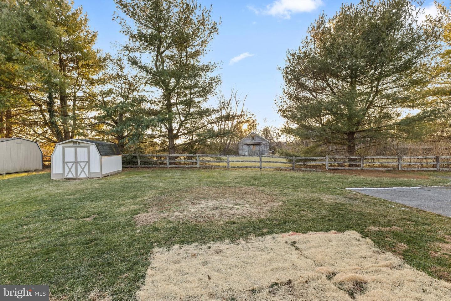 547 Kenan Street photo 25