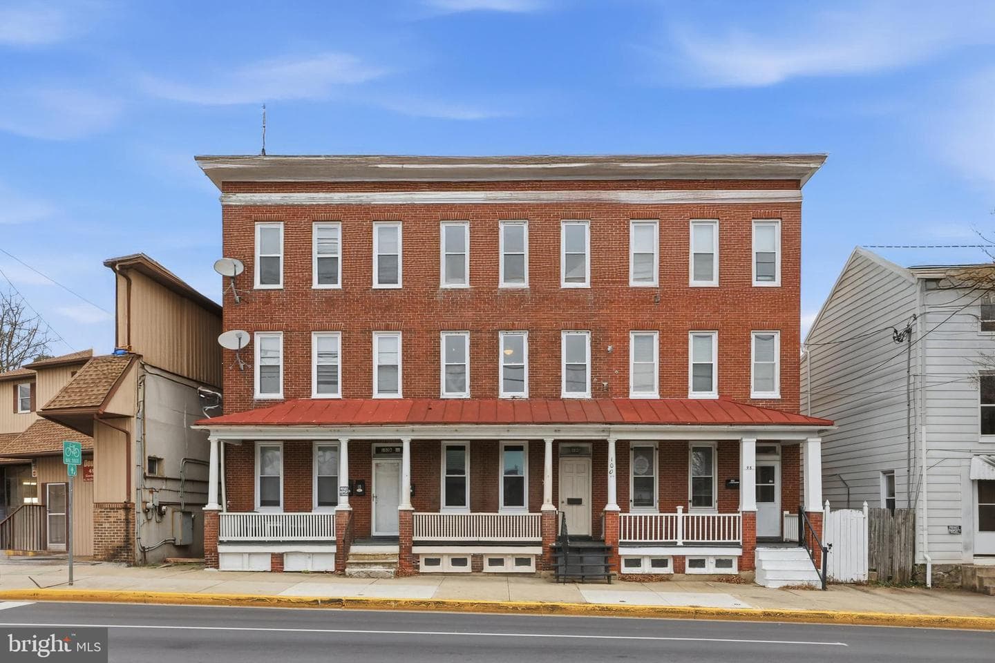 100 W Main Street photo 3