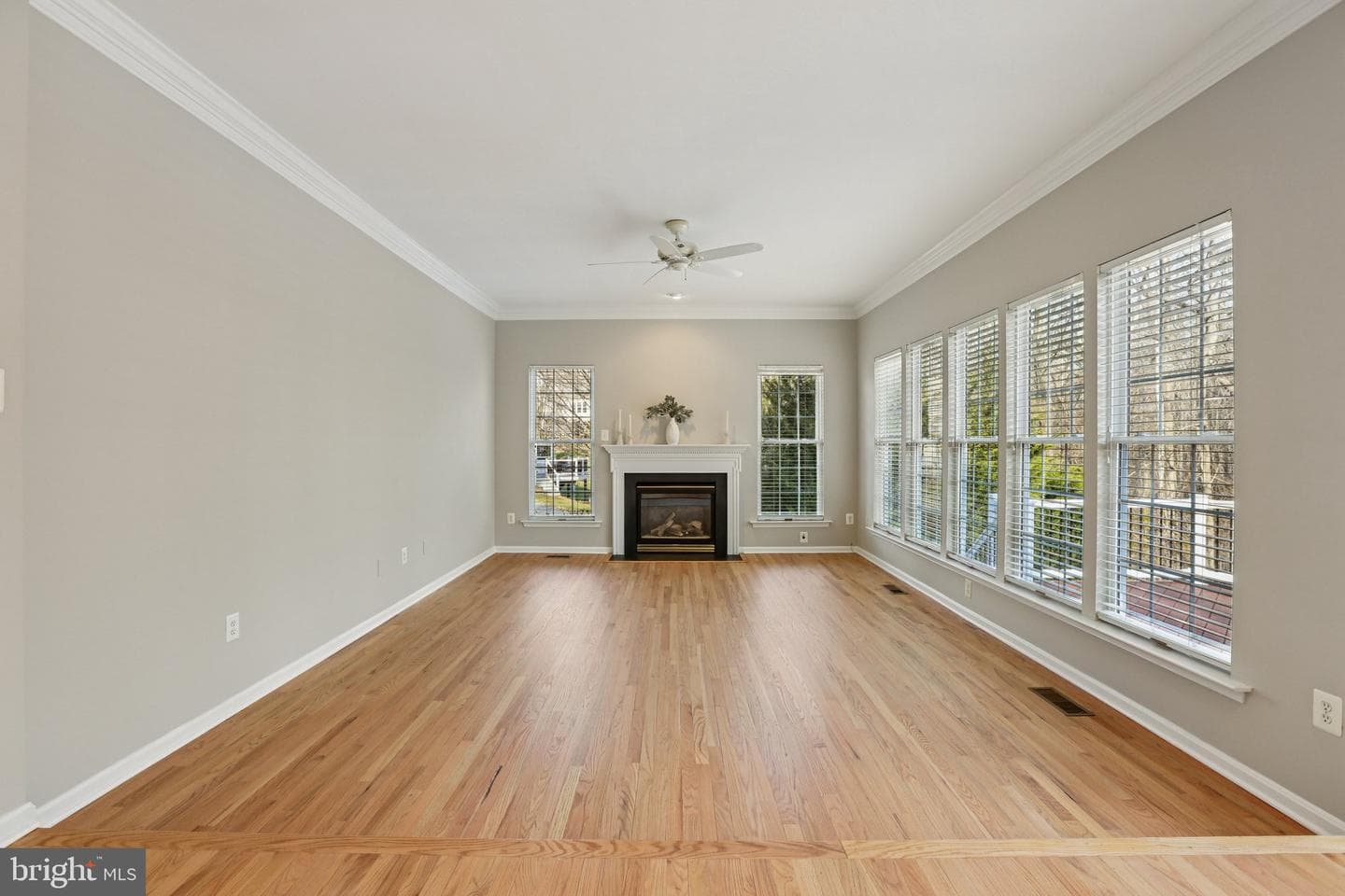 822 Mayfair Way photo 20