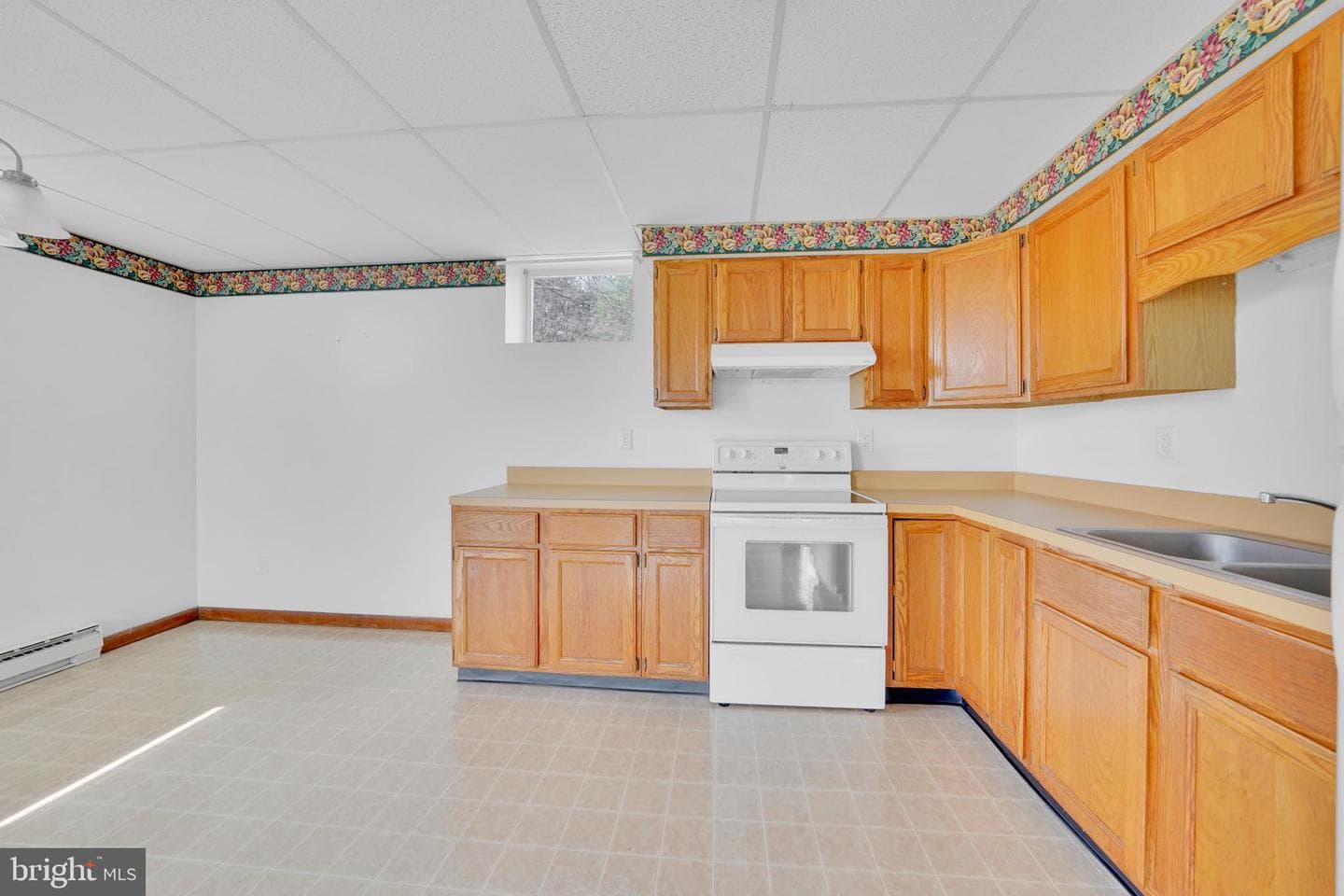 3036 Crown Circle photo 22