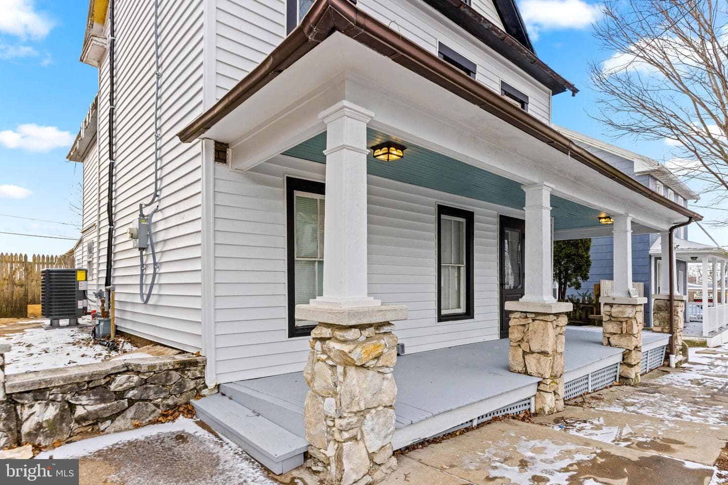 3268 Main Street photo 2