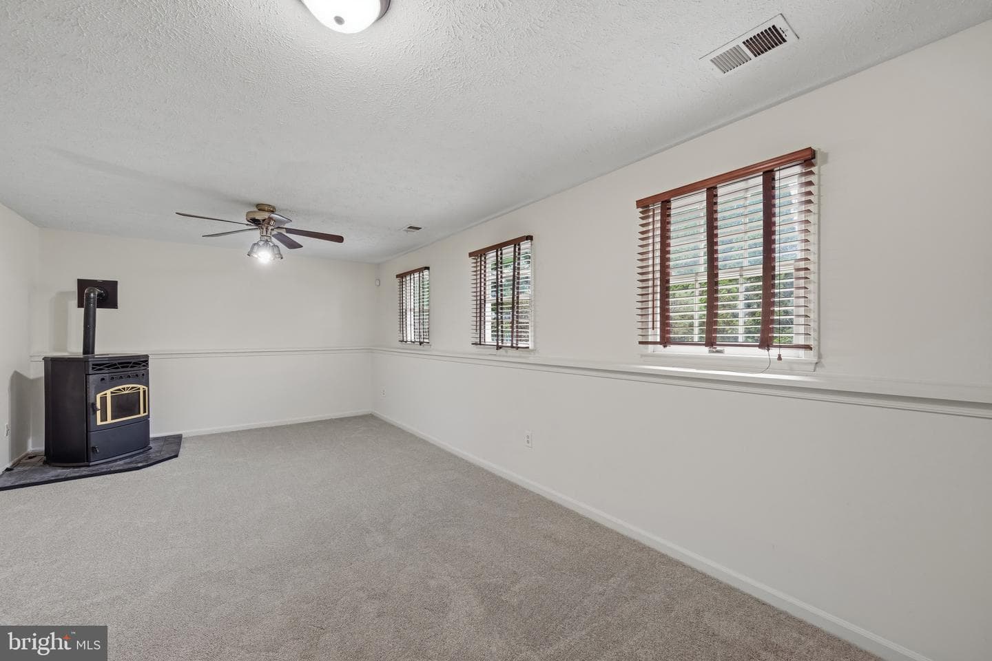 524 Yellow Lily Court photo 24