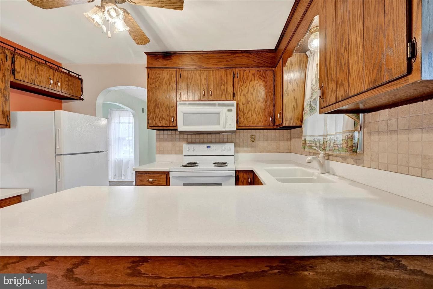 135 Smith Avenue photo 10