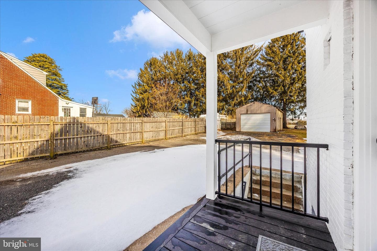 2514 W Liberty Road photo 52