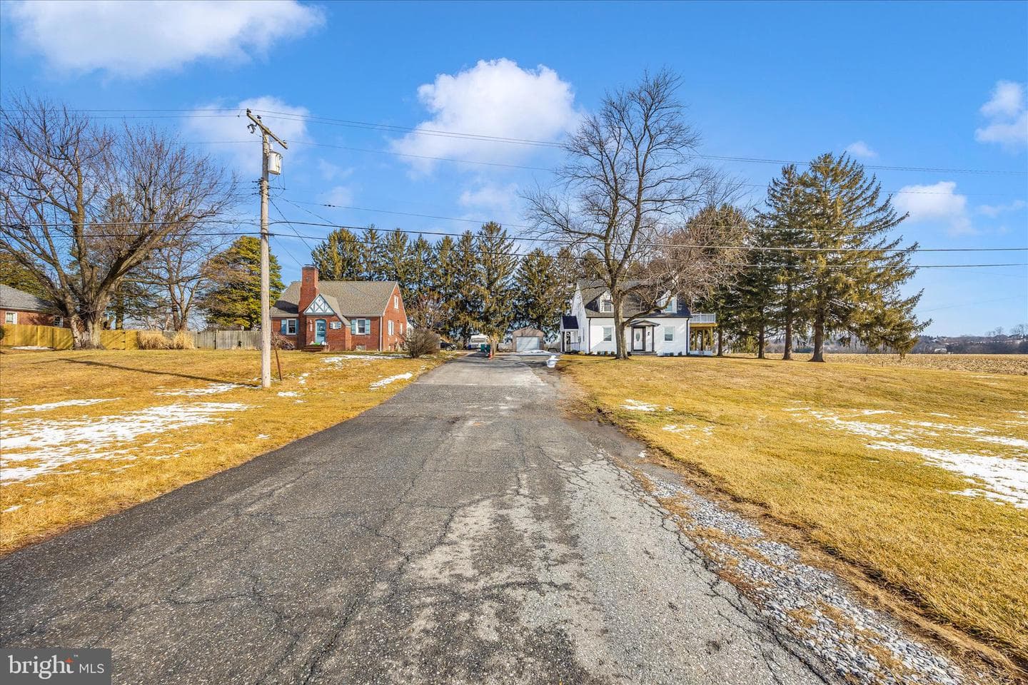 2514 W Liberty Road photo 53