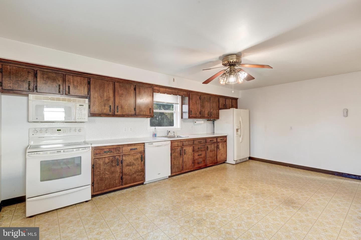 3438 Millers Station Road photo 10