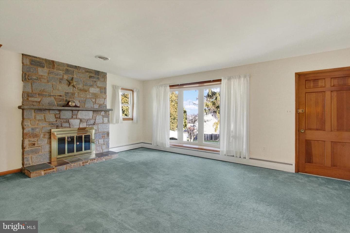 3400 Hanover Pike photo 4