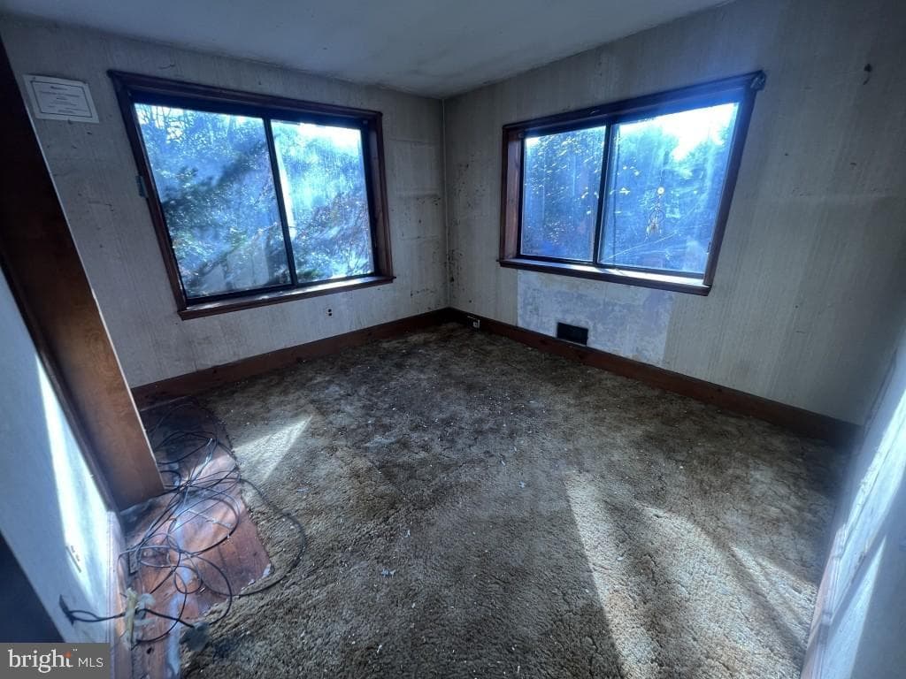 35 Houck Road photo 11