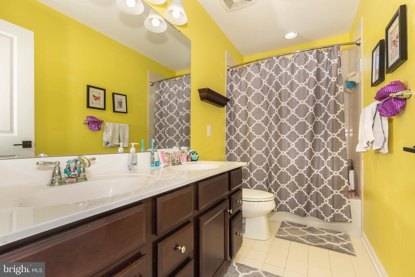 379 Meadow Creek Drive photo 42