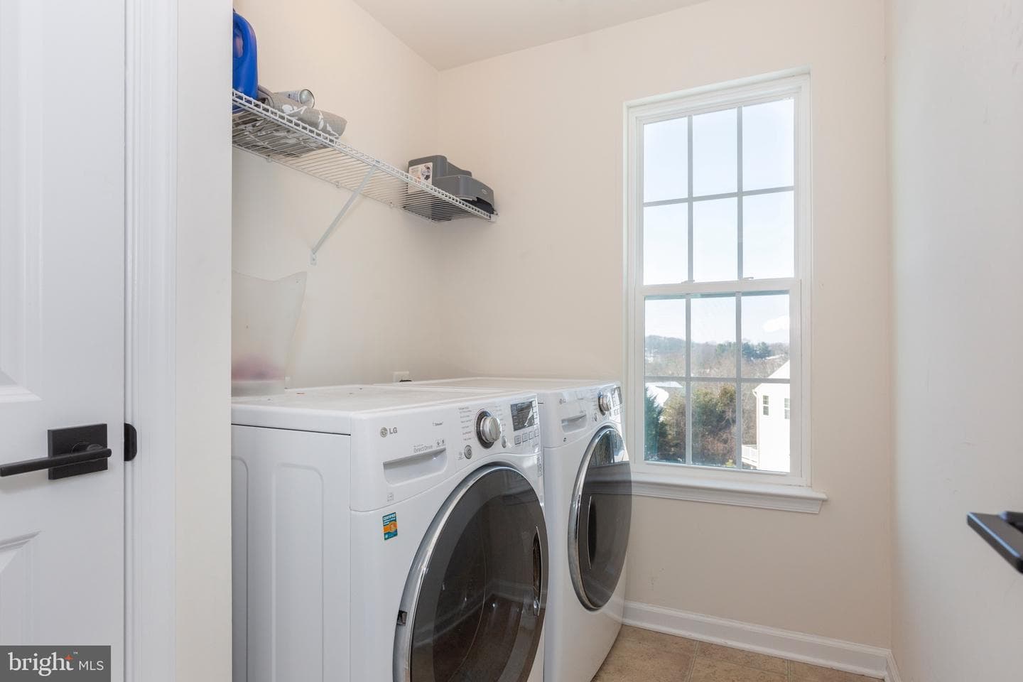 379 Meadow Creek Drive photo 43