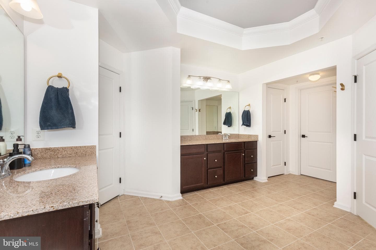 379 Meadow Creek Drive photo 49