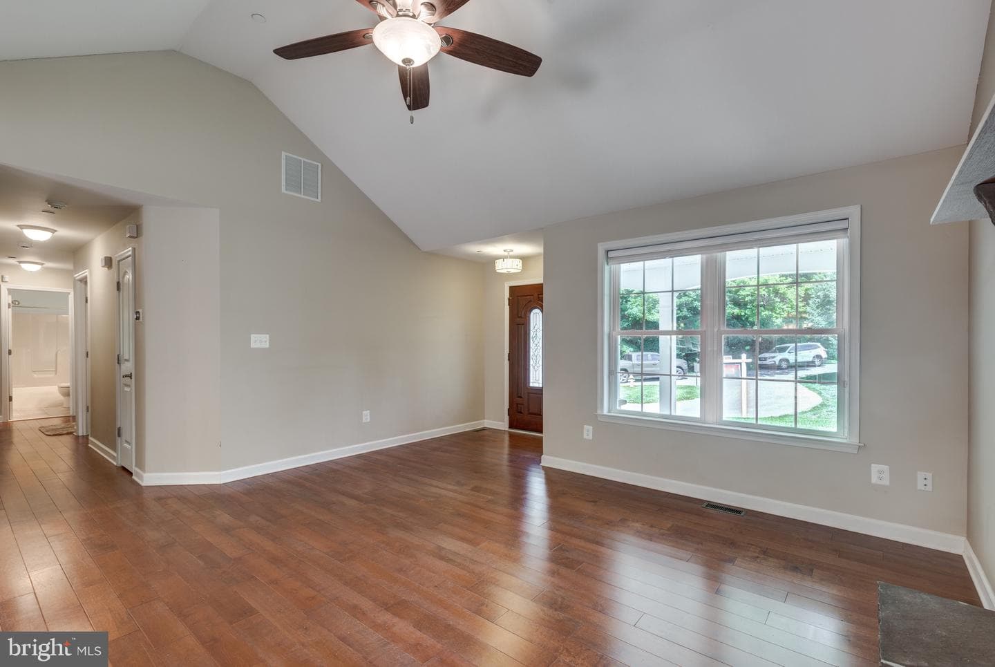 283 Maring Drive photo 10