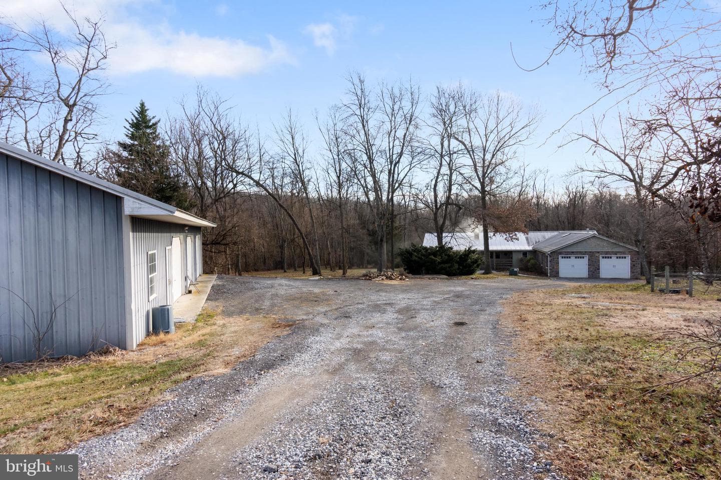 4507 Babylon Road photo 46
