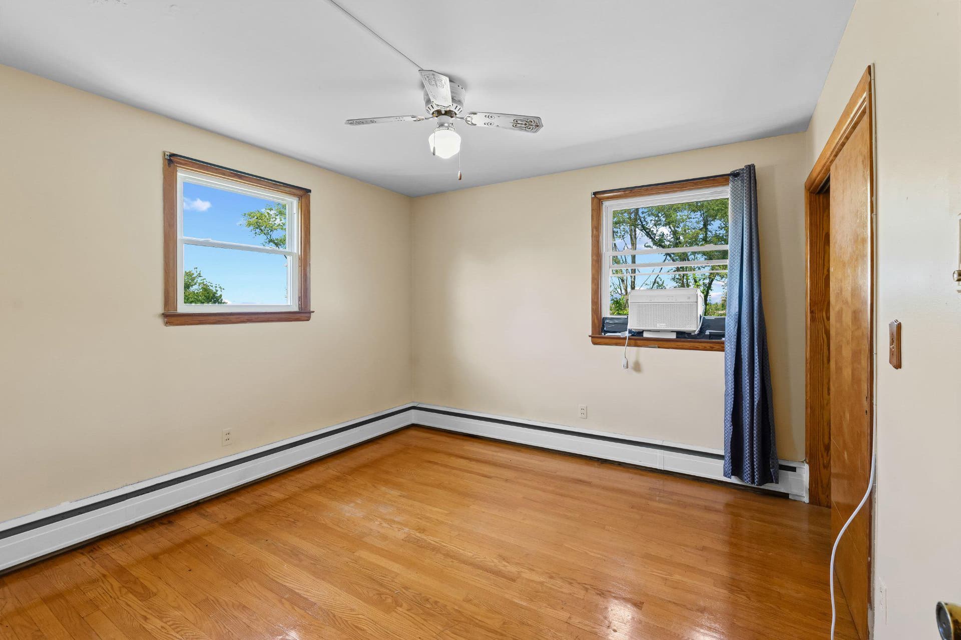 5422 Woodbine Road photo 26