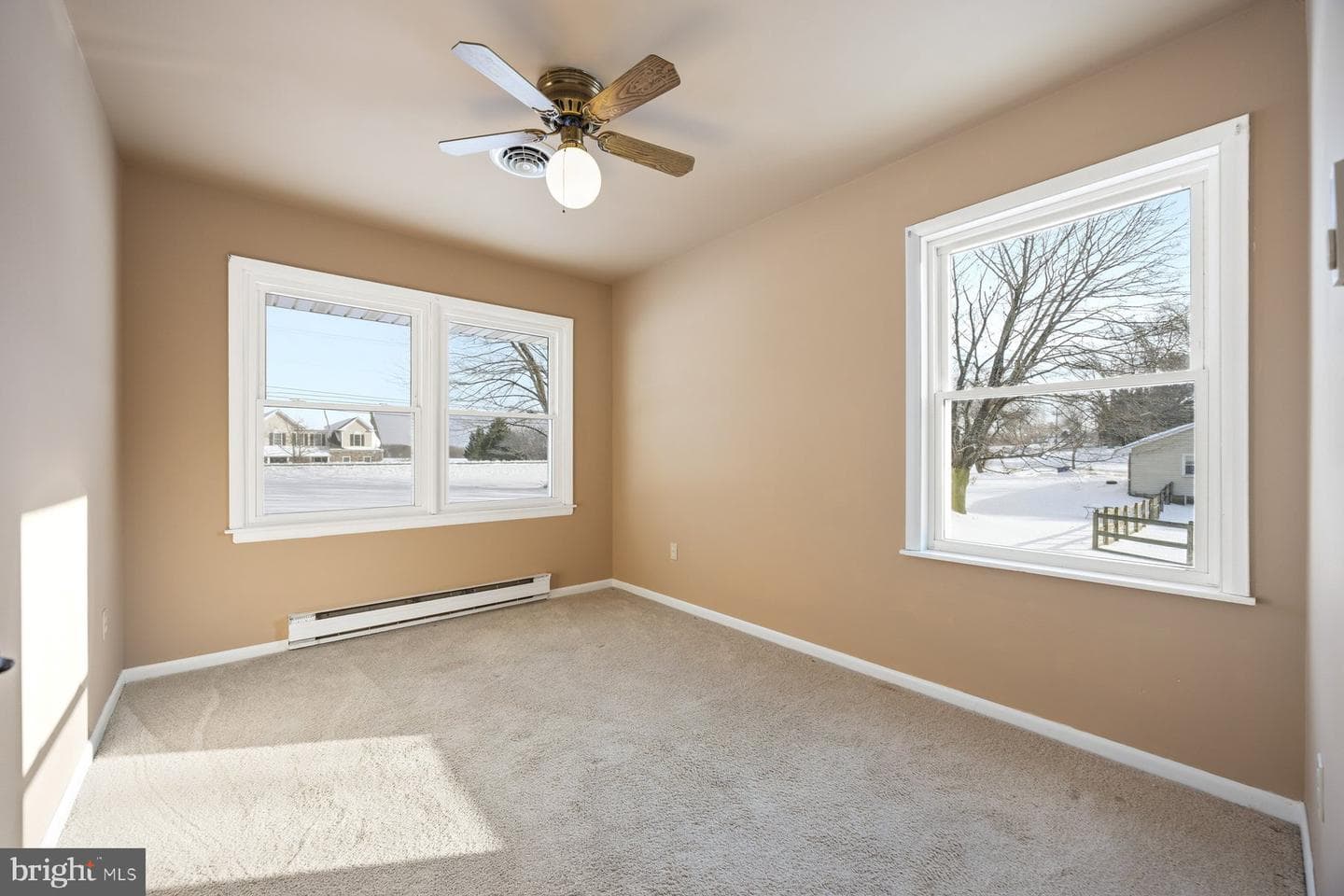 5884 Woodbine Road photo 20