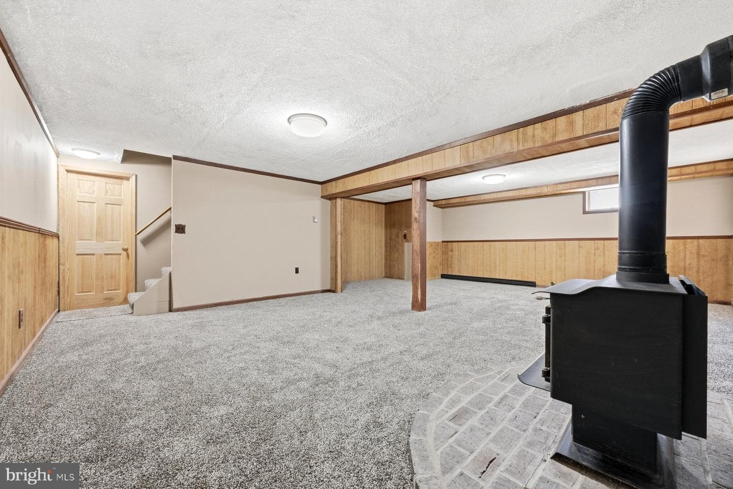 5884 Woodbine Road photo 29