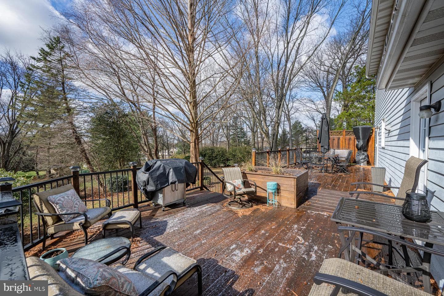 433 Obrecht Road photo 32