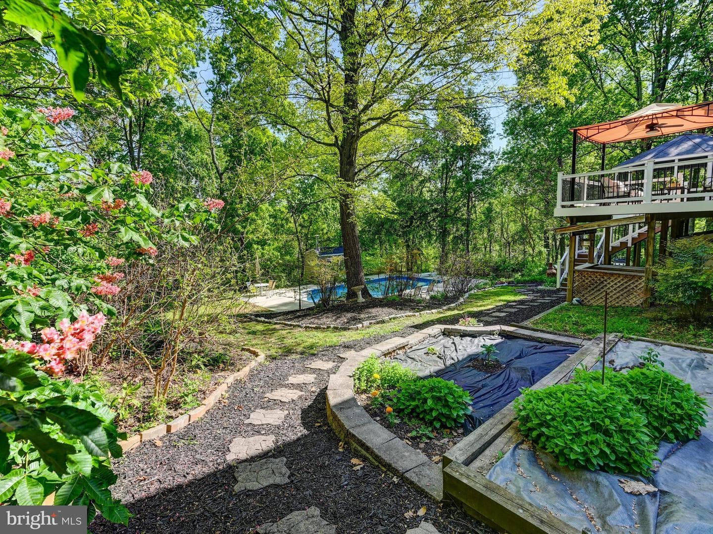 1302 Naugahyde Road photo 40