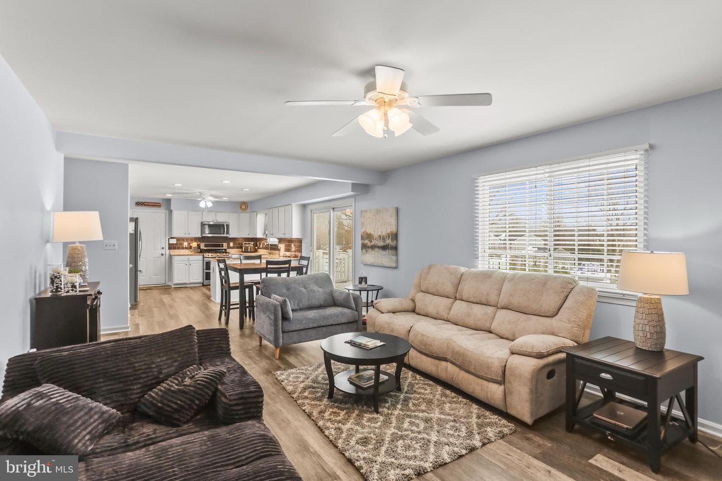 3776 London Bridge Road photo 9