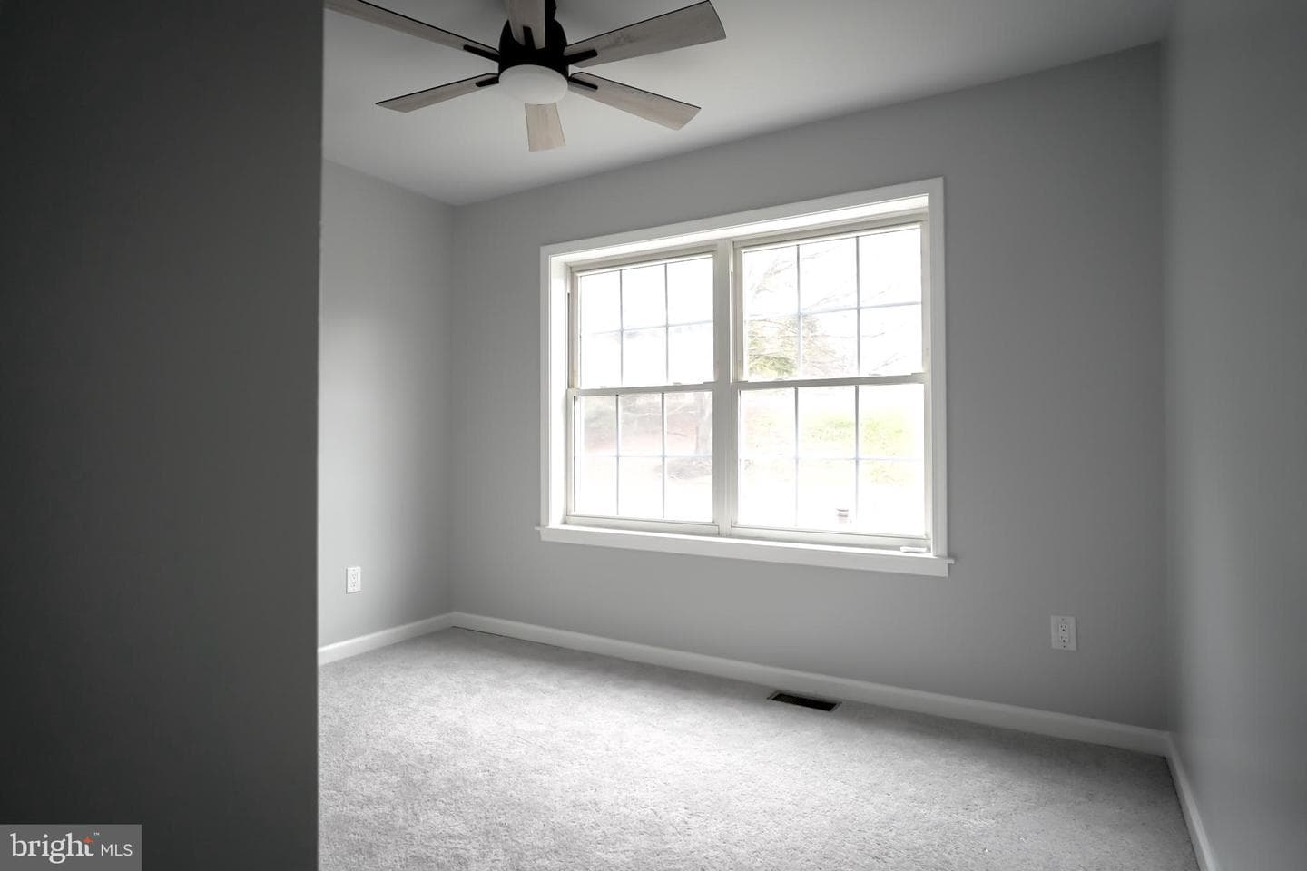 1460 Allen Way photo 43