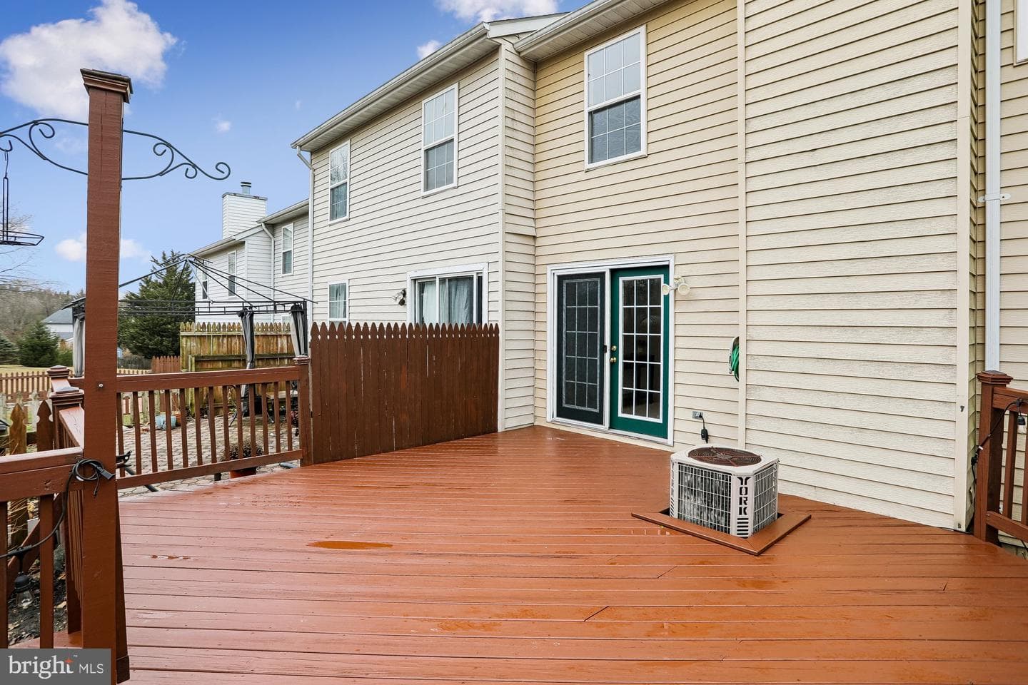 513 South Hills Court photo 34