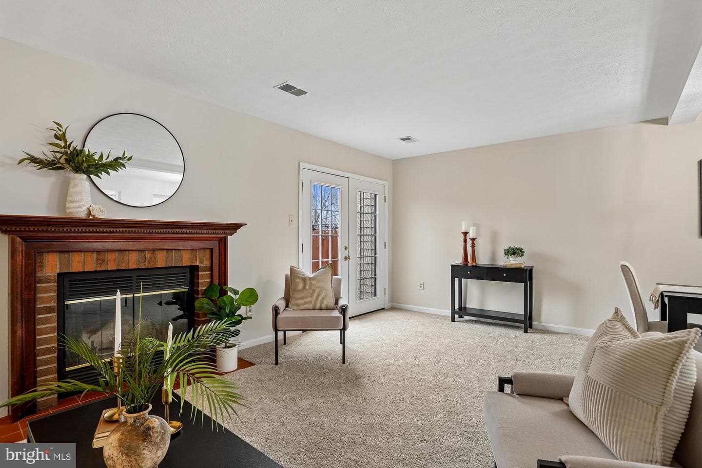 513 South Hills Court photo 9